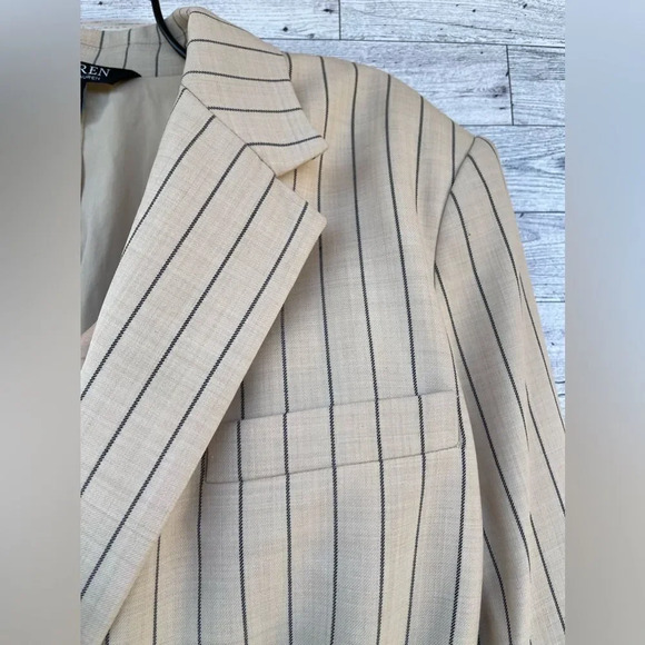 RALPH LAUREN BLACK LABEL Womens Pinstripe Work Two-Button Blazer size 14 - Picture 7 of 17